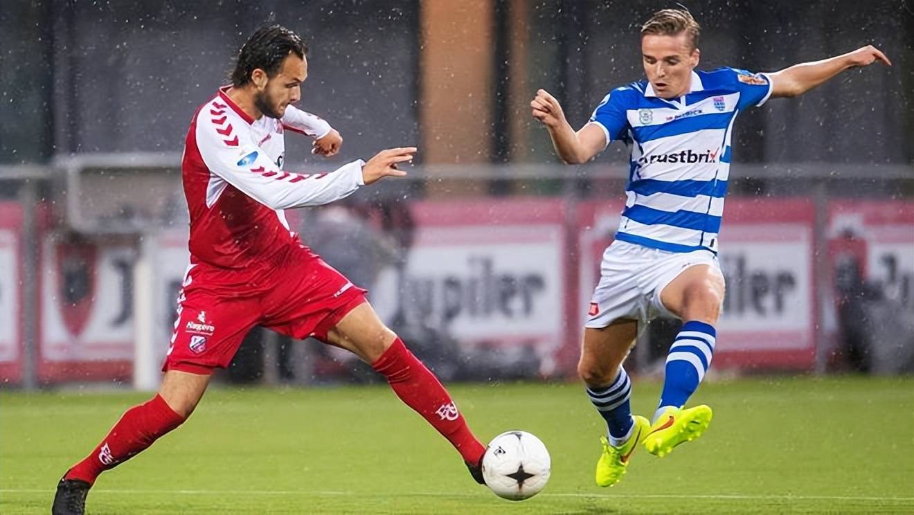 担任教练 担任教练