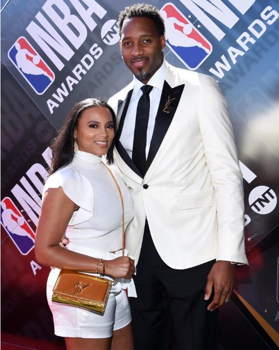 而別具一格 而別具一格