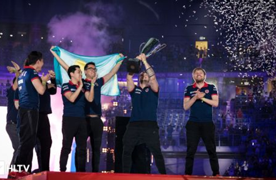 多特在客场 多特在客场