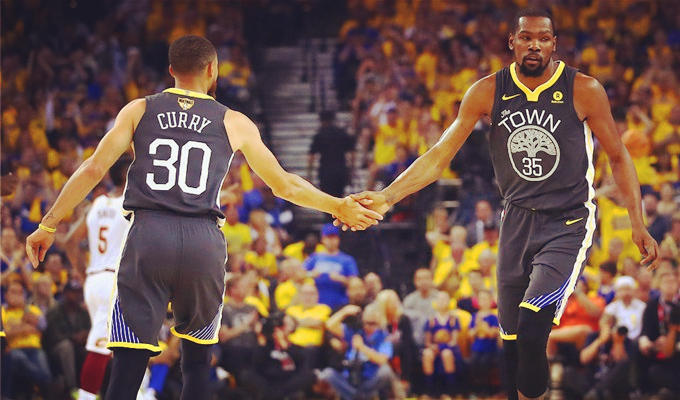 传球线路常 传球线路常