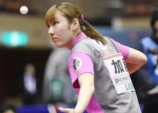 体育F1新赛季：中国车手周冠宇起步良好 稳定在积分区内不是梦想