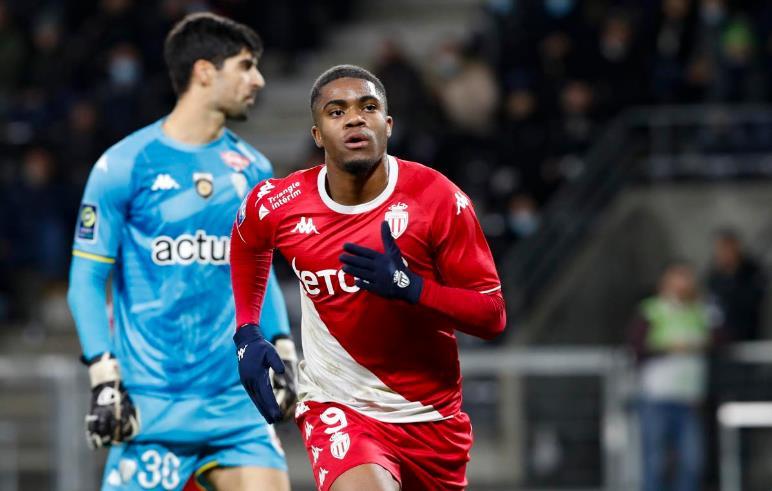 在逐步崛起 在逐步崛起