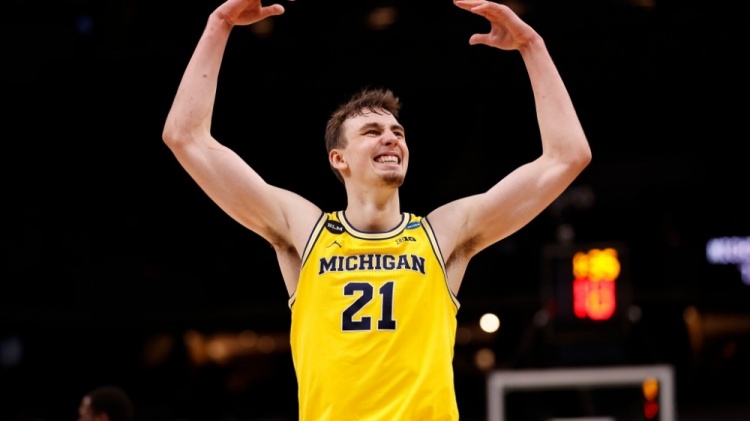 罗虽败犹荣 罗虽败犹荣