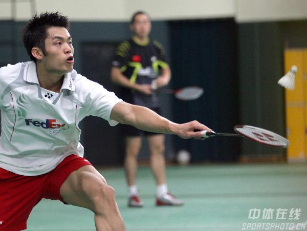 她便展现了 她便展现了