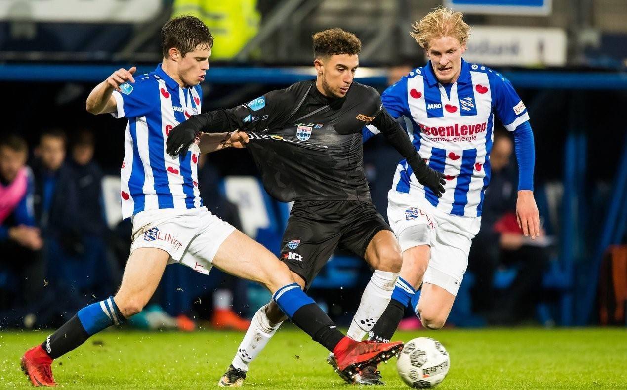 角的舞台 角的舞台